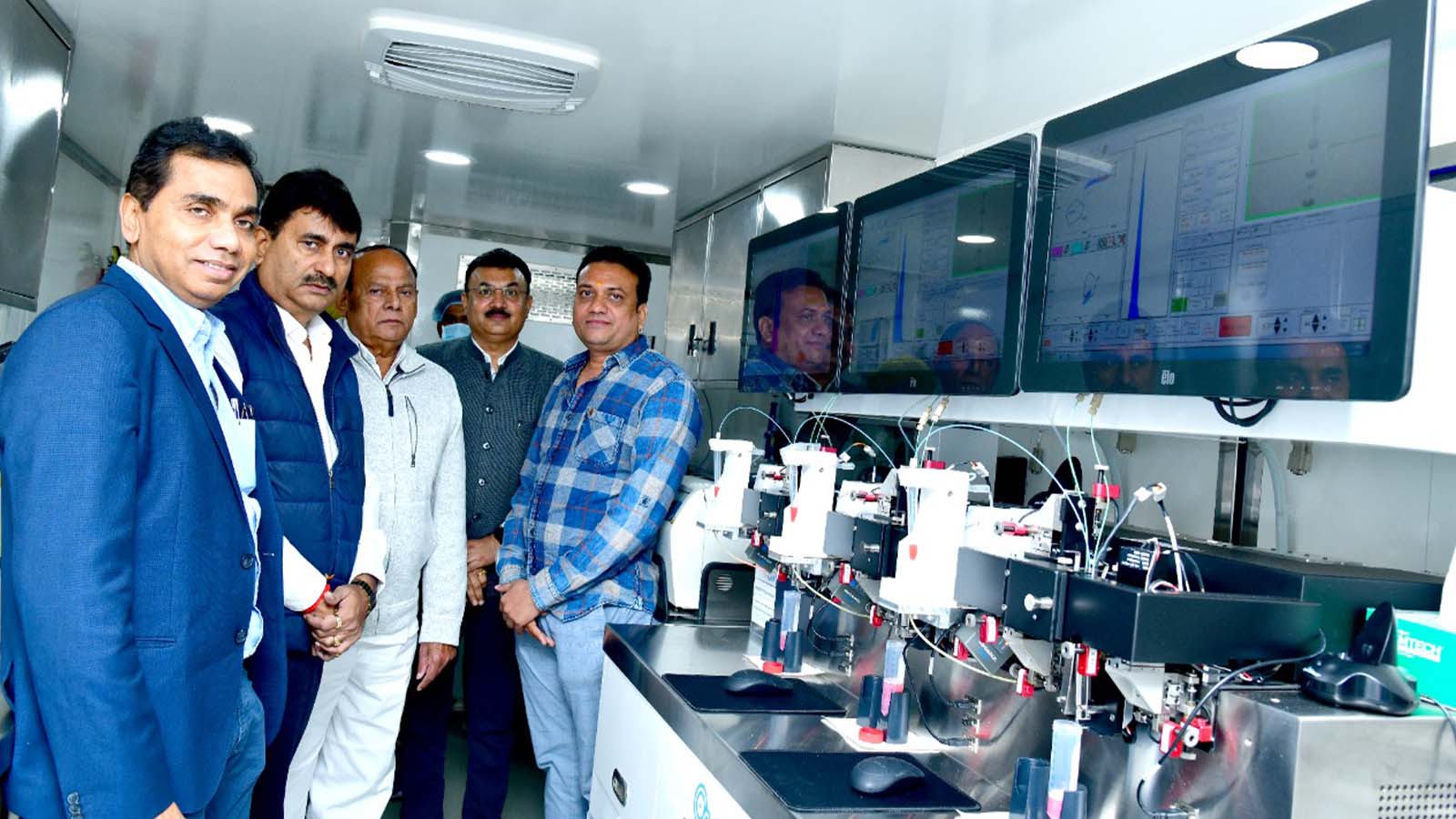 Mobile lab vip visit